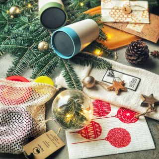 🎄Vianoce plné lásky a udržateľnosti🎄 . Vianoce sú obdobím darovania a radosti, ale aj príležitosťou zamyslieť sa nad tým,...